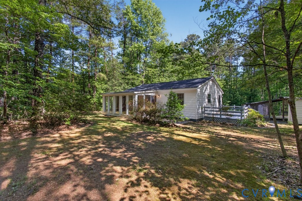 15427 Hopeful Church Rd