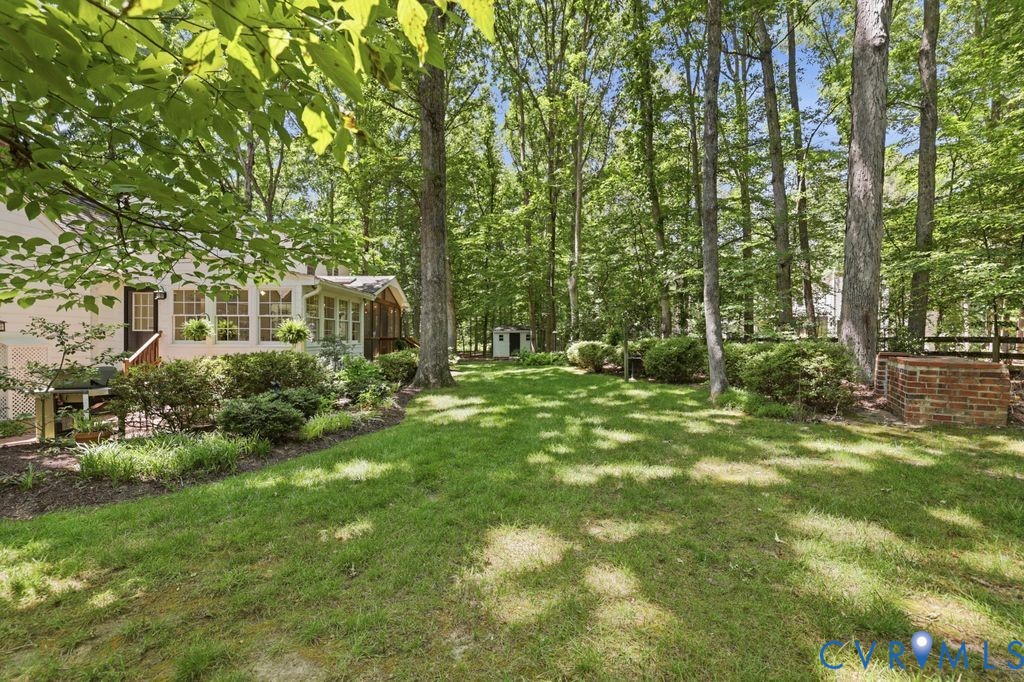 2418 Mountainbrook Dr