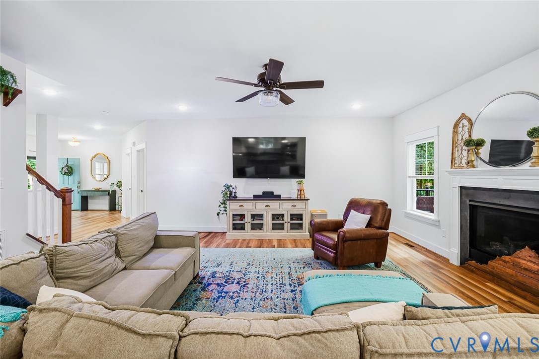 8312 Timberstone Dr