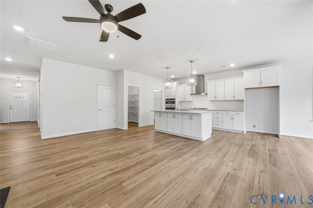 7237 Sommervale Dr
