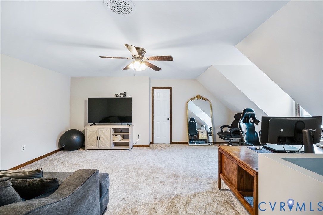 20006 Eugene Dr