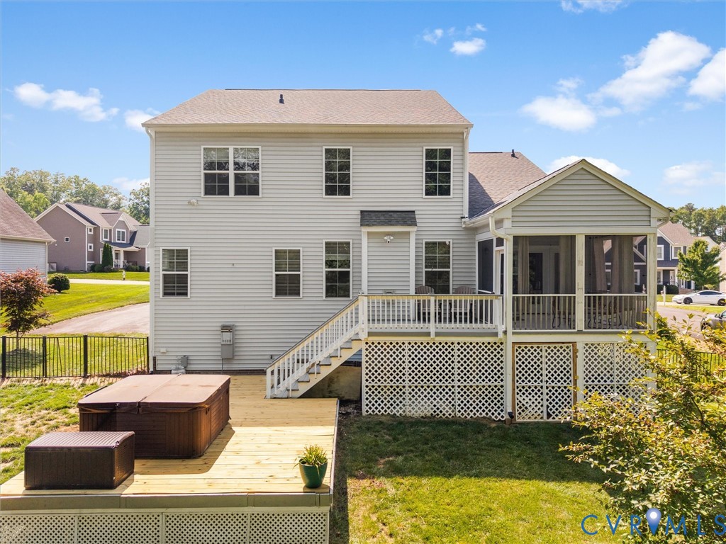 14800 Lavenham Ln