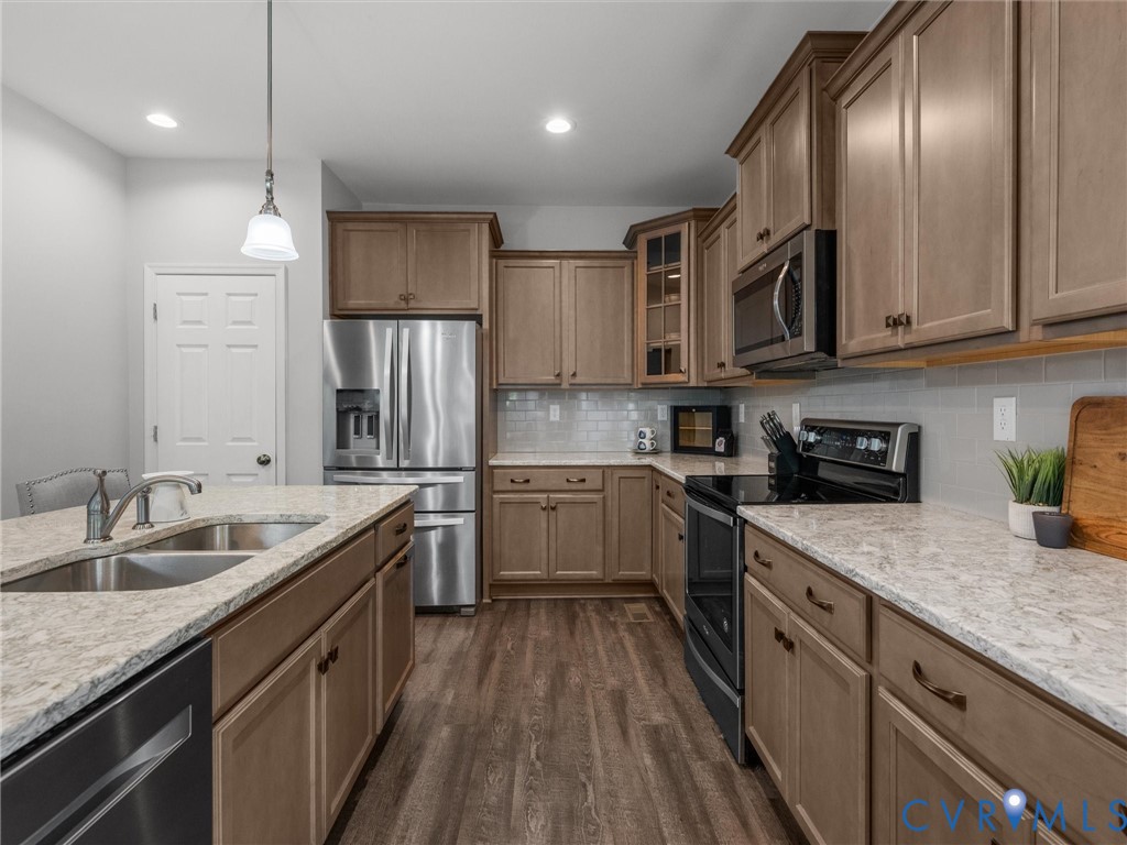 14800 Lavenham Ln