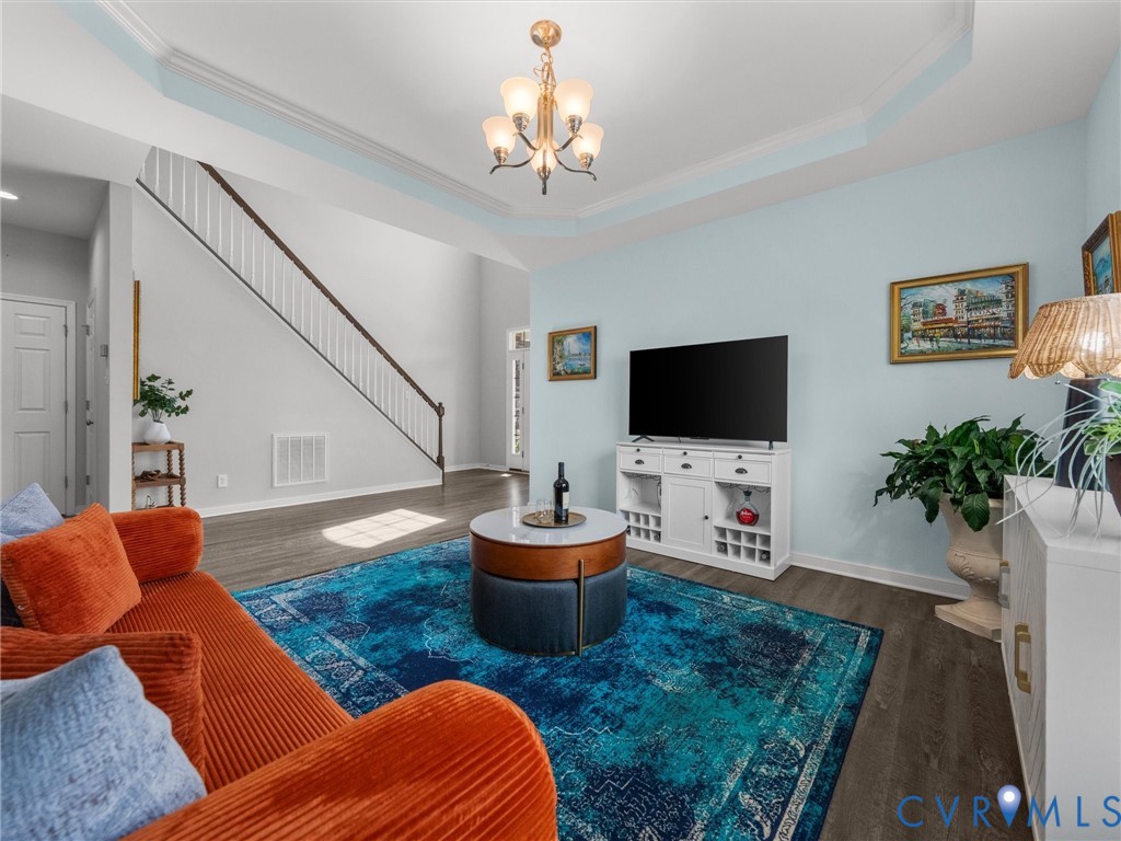 14800 Lavenham Ln