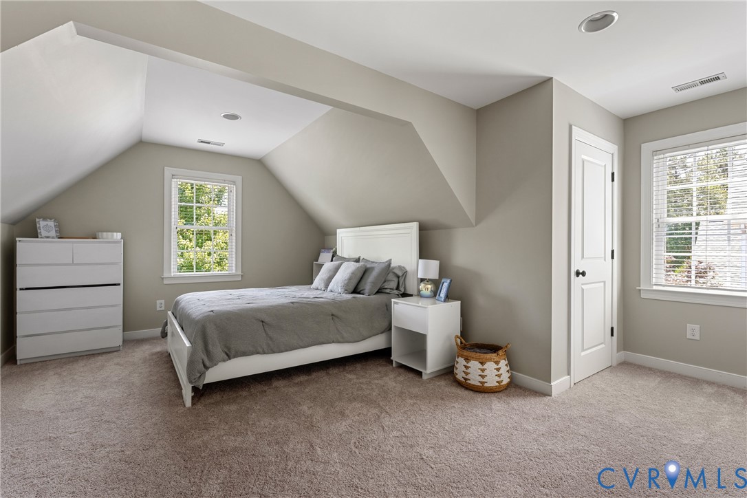 11904 Sunrise Rd