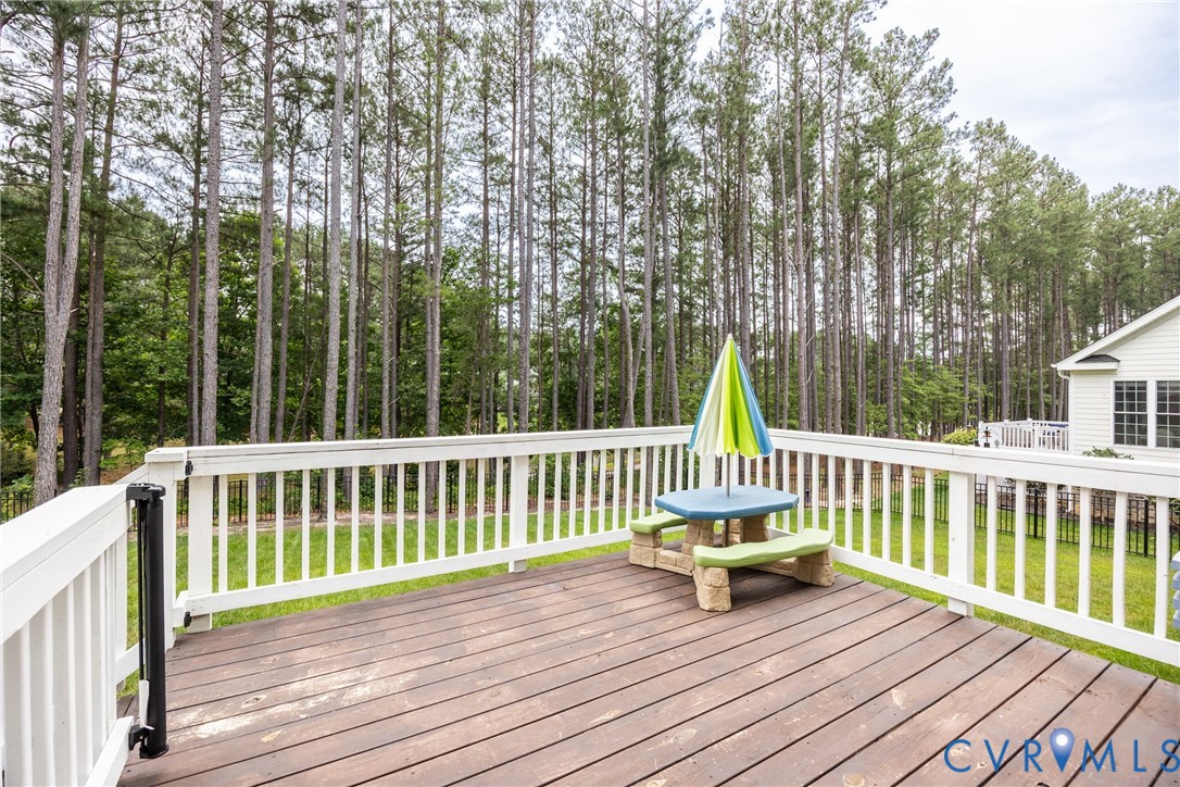 11585 Kings Pond Dr