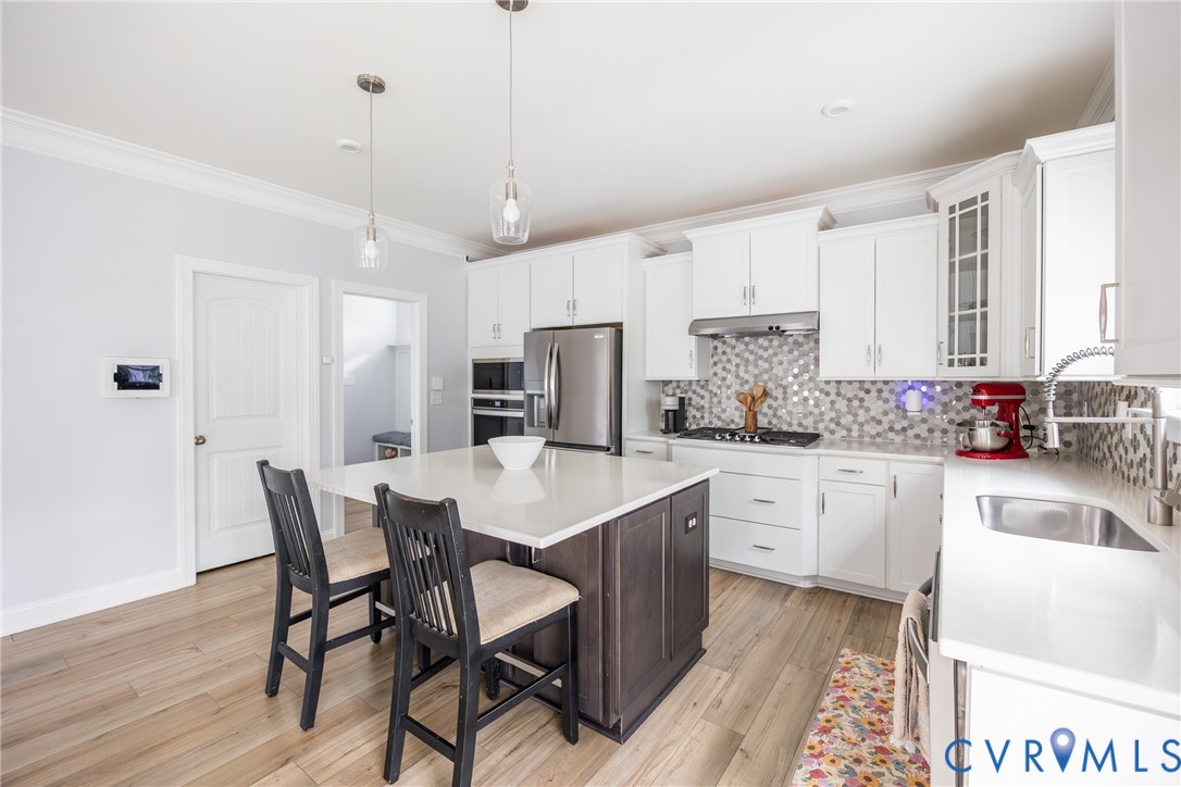 11585 Kings Pond Dr