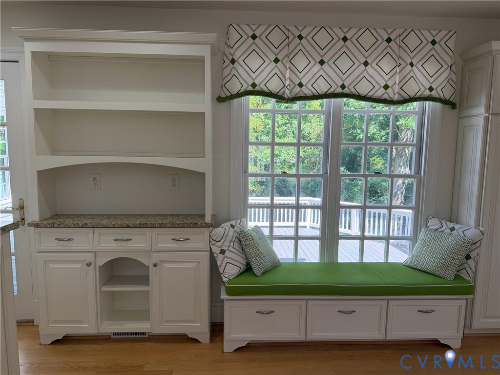 17 Charnwood Rd