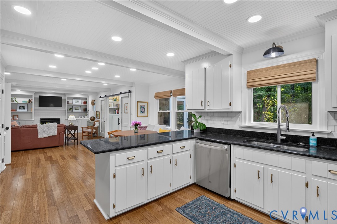 14400 Birnam Woods Rd