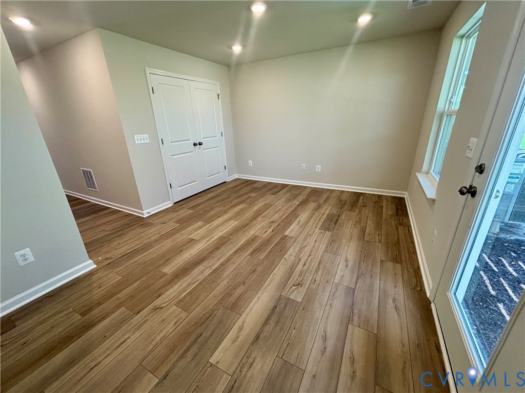 6029 Blue Iris Rd