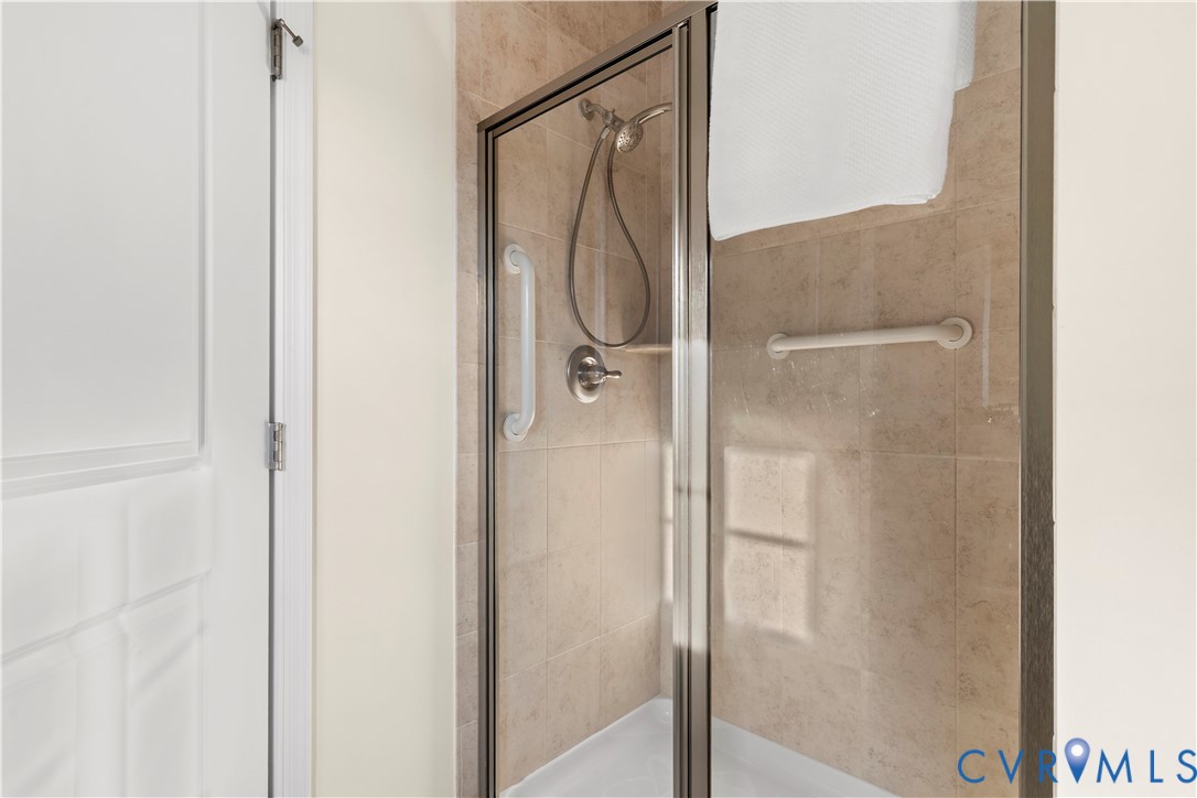 1221 Westwood Village Ln Unit#402