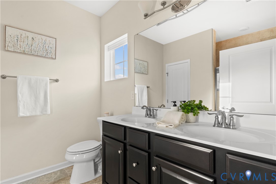 1221 Westwood Village Ln Unit#402