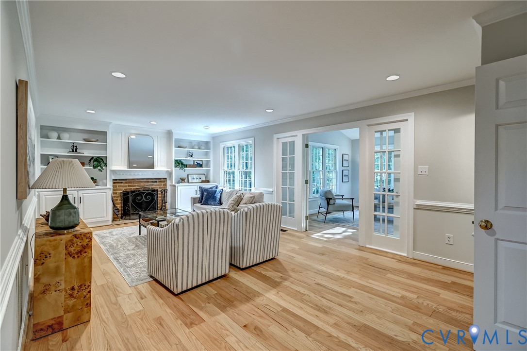 3813 English Horn Ct