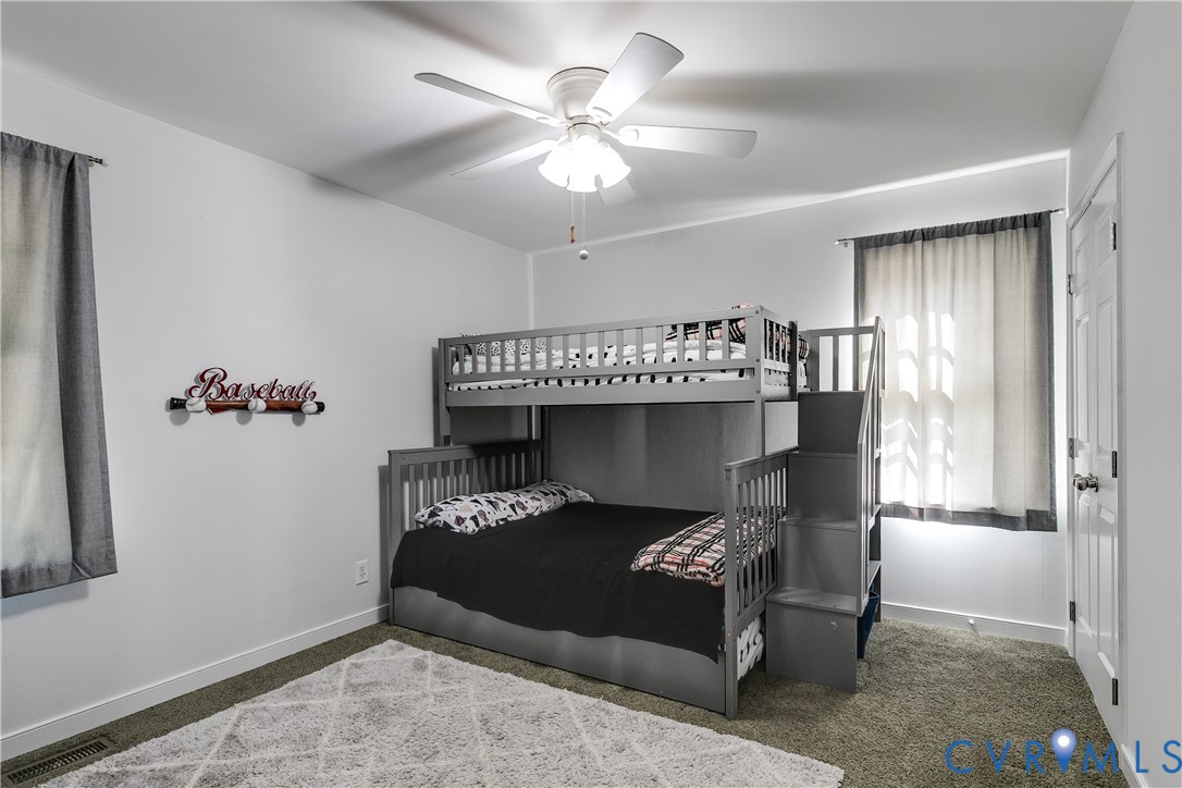 9704 Wildbriar Ln