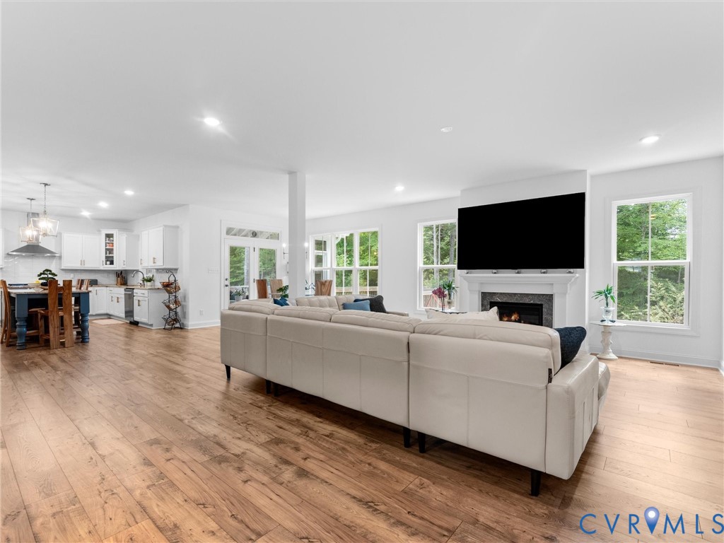 5406 Swift Fox Place