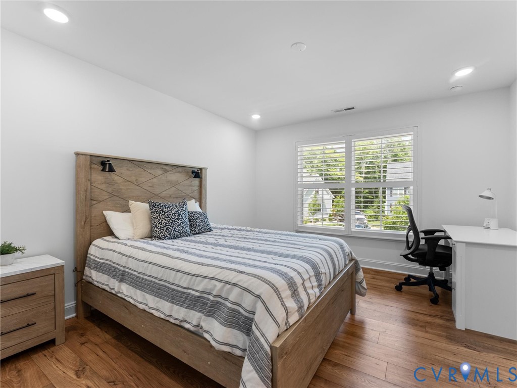 5406 Swift Fox Place