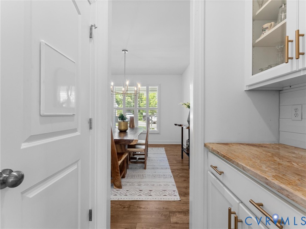 5406 Swift Fox Place