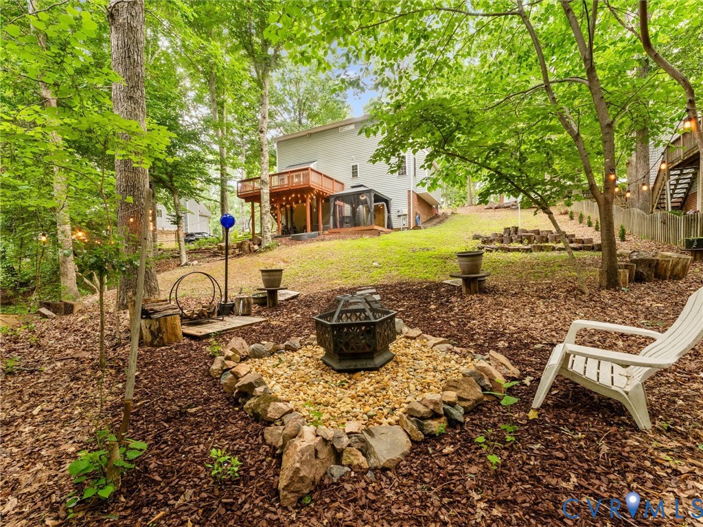 7405 Kentucky Derby Dr