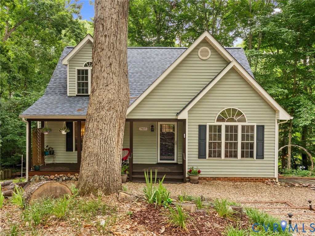 7405 Kentucky Derby Dr