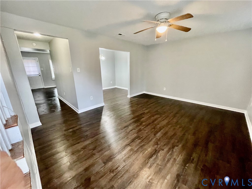 3401 Chalfont Dr