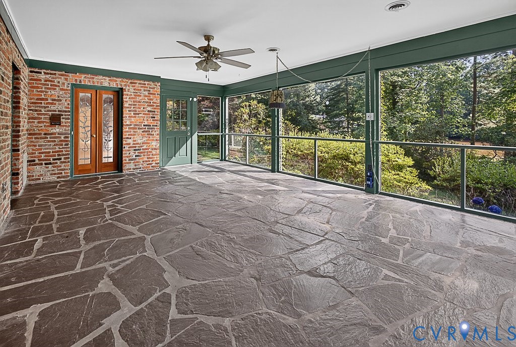 11701 Holly Hill Rd