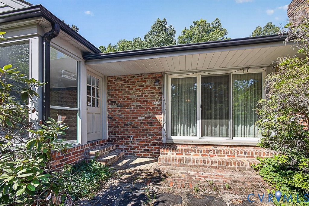 11701 Holly Hill Rd