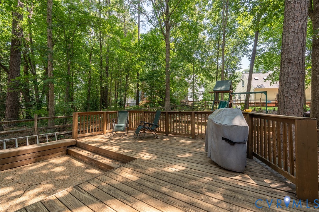 2305 Turtle Hill Ct