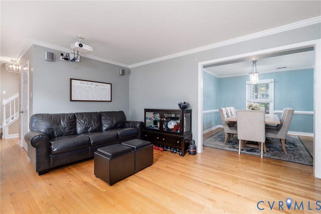 2305 Turtle Hill Ct