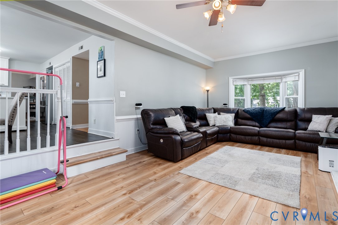 2305 Turtle Hill Ct