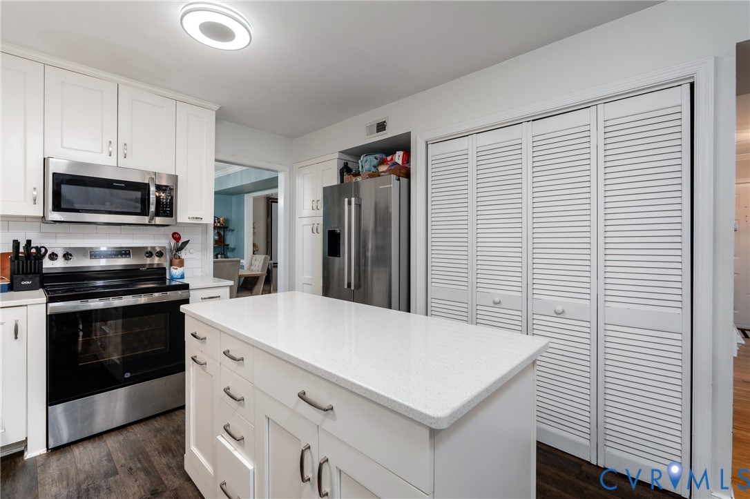 2305 Turtle Hill Ct