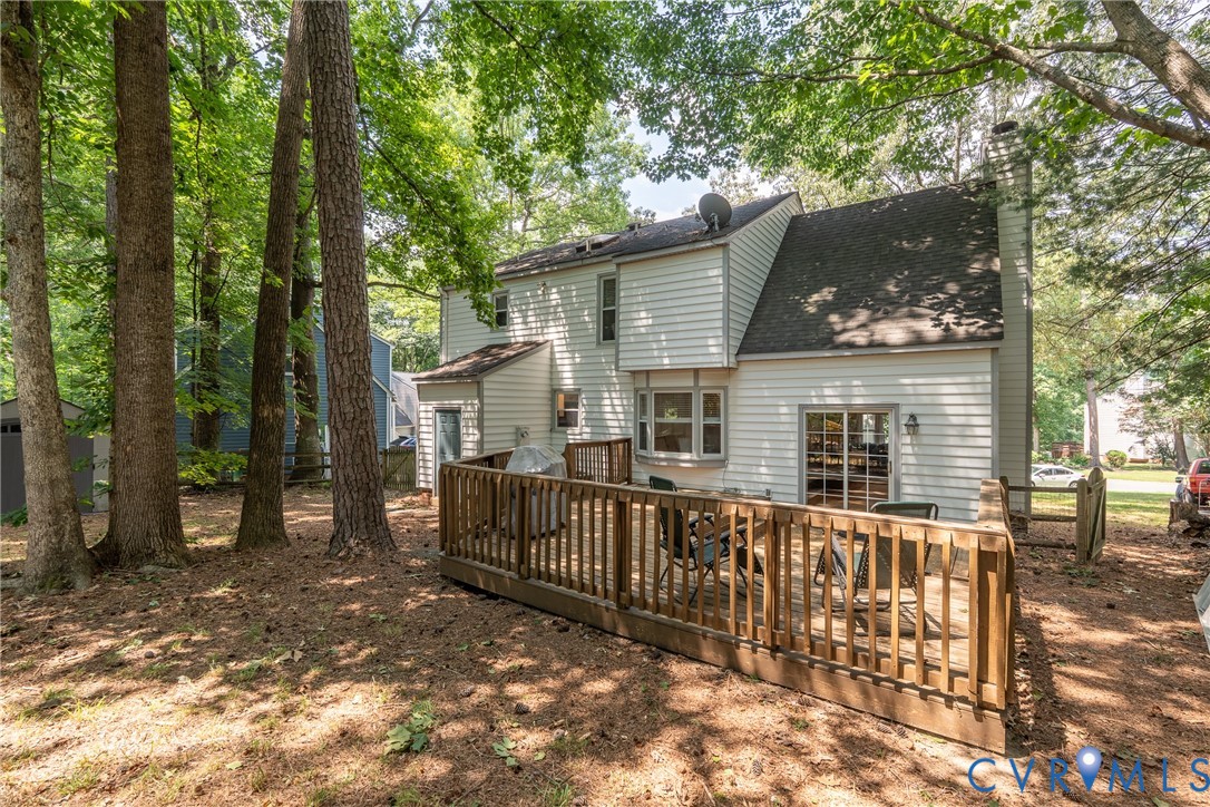 2305 Turtle Hill Ct