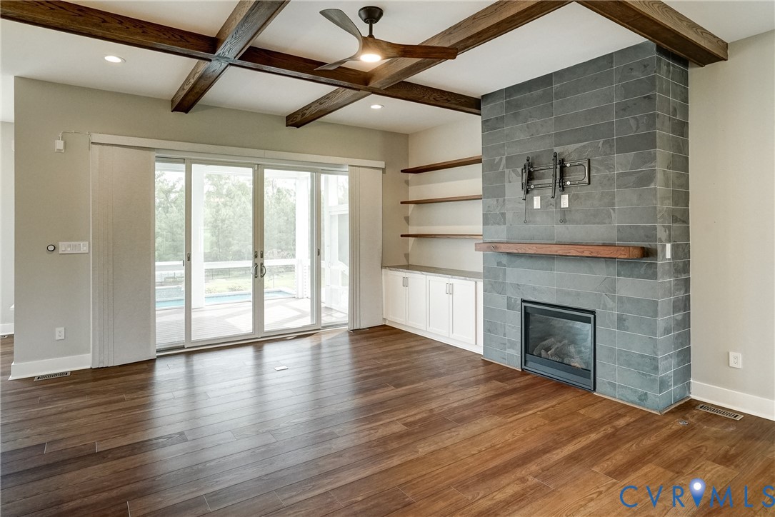 1732 Fishers Pond Dr