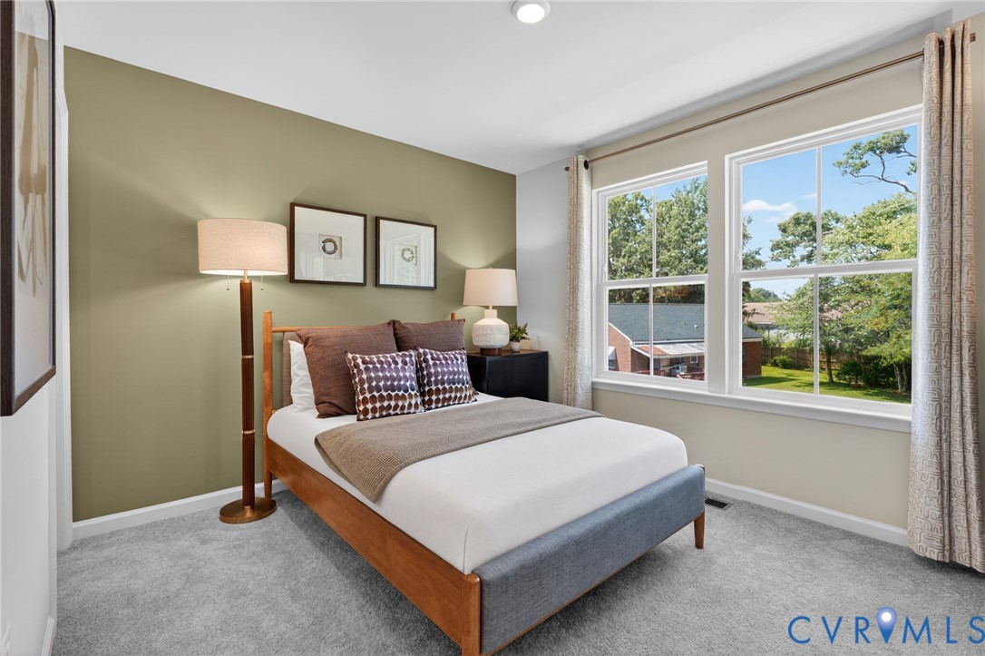 6035 Blue Iris Rd
