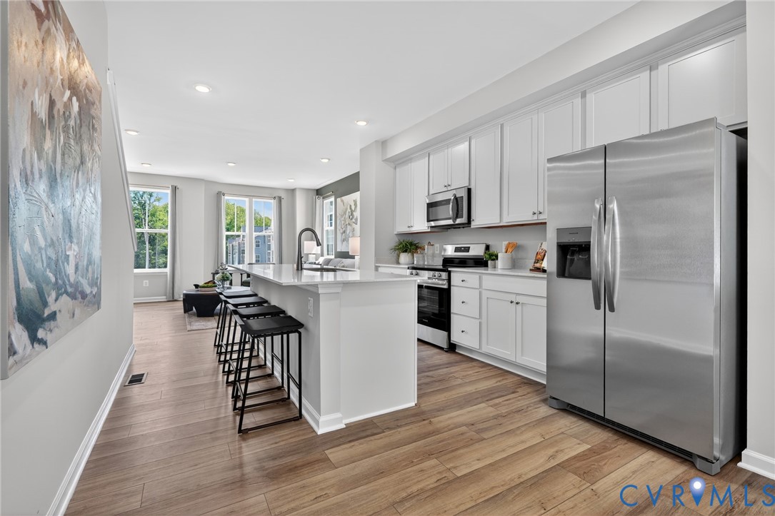 6035 Blue Iris Rd