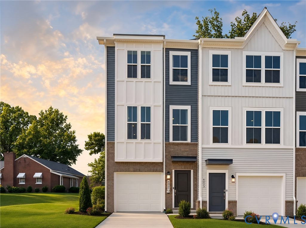 6035 Blue Iris Rd