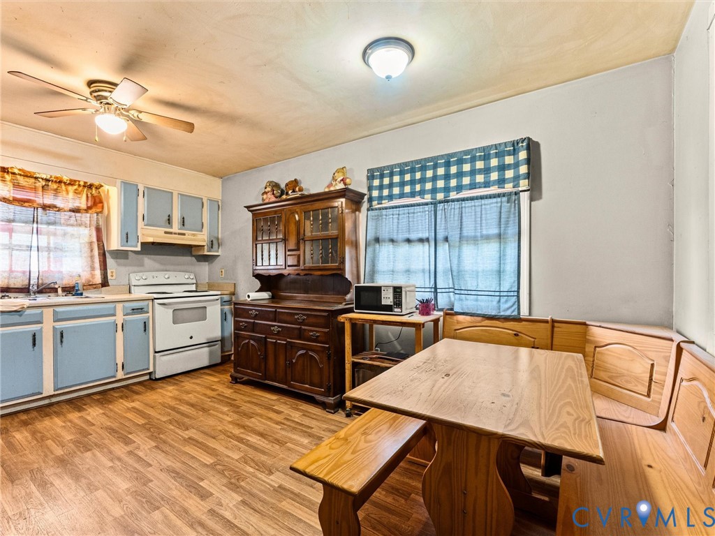 5619 Huntingcreek Dr