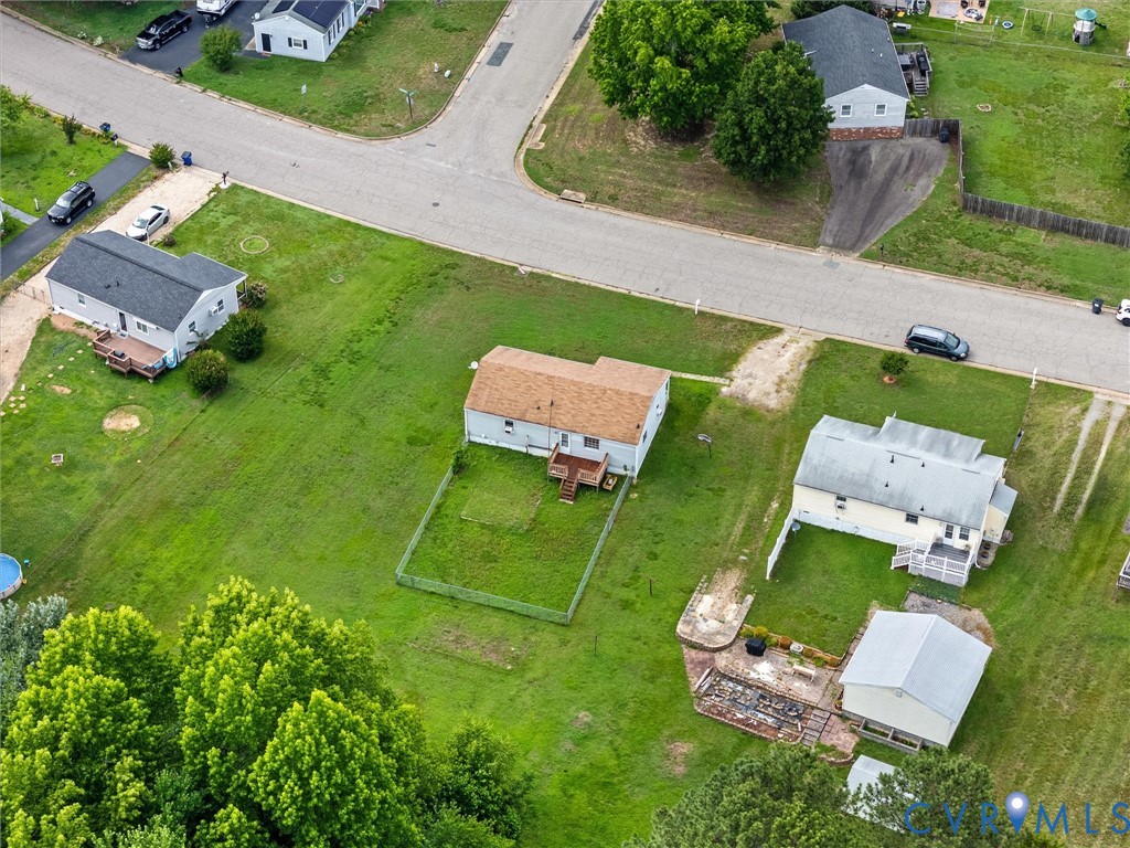 5619 Huntingcreek Dr