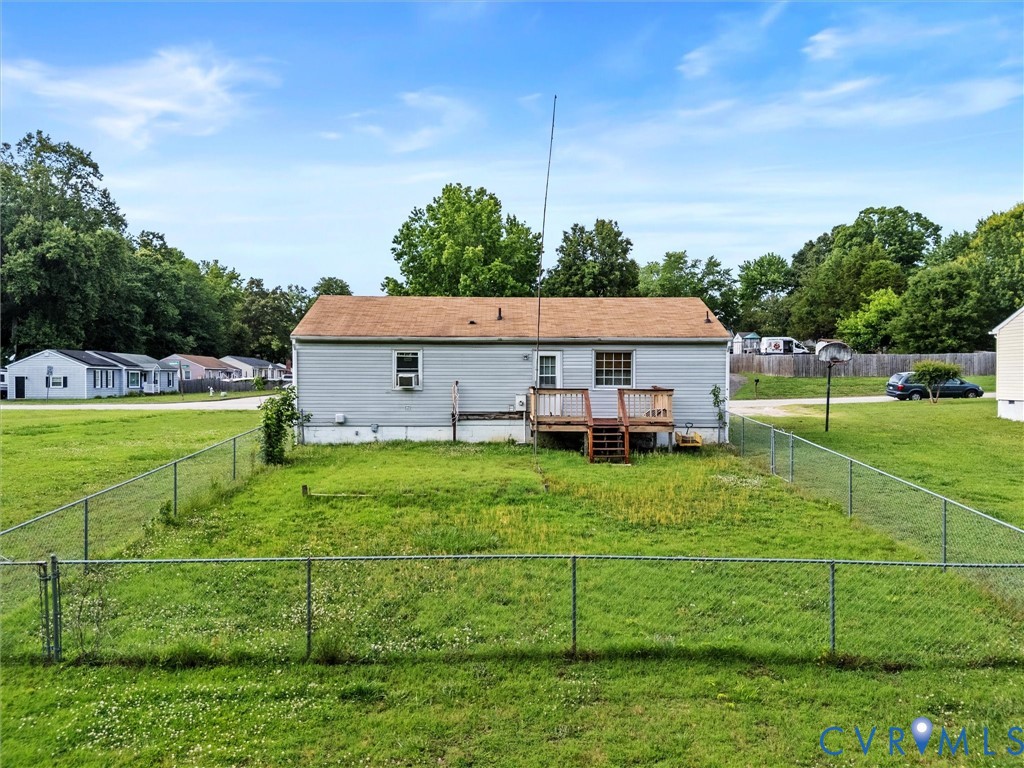 5619 Huntingcreek Dr