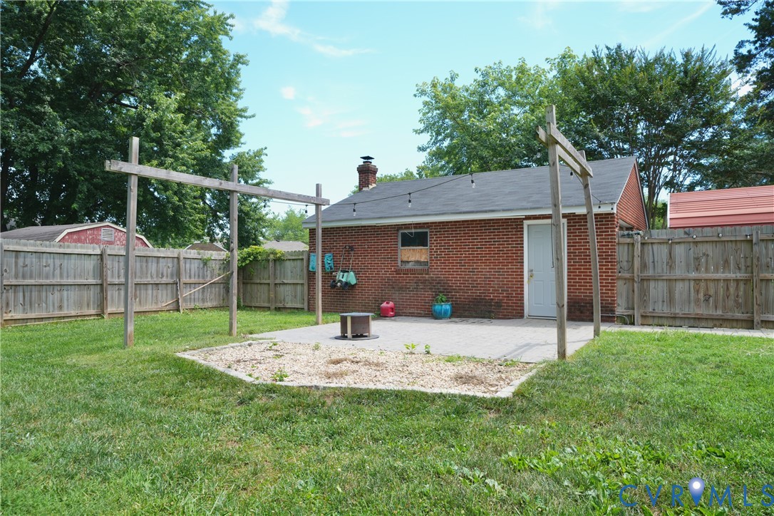 1214 Southbury Ave