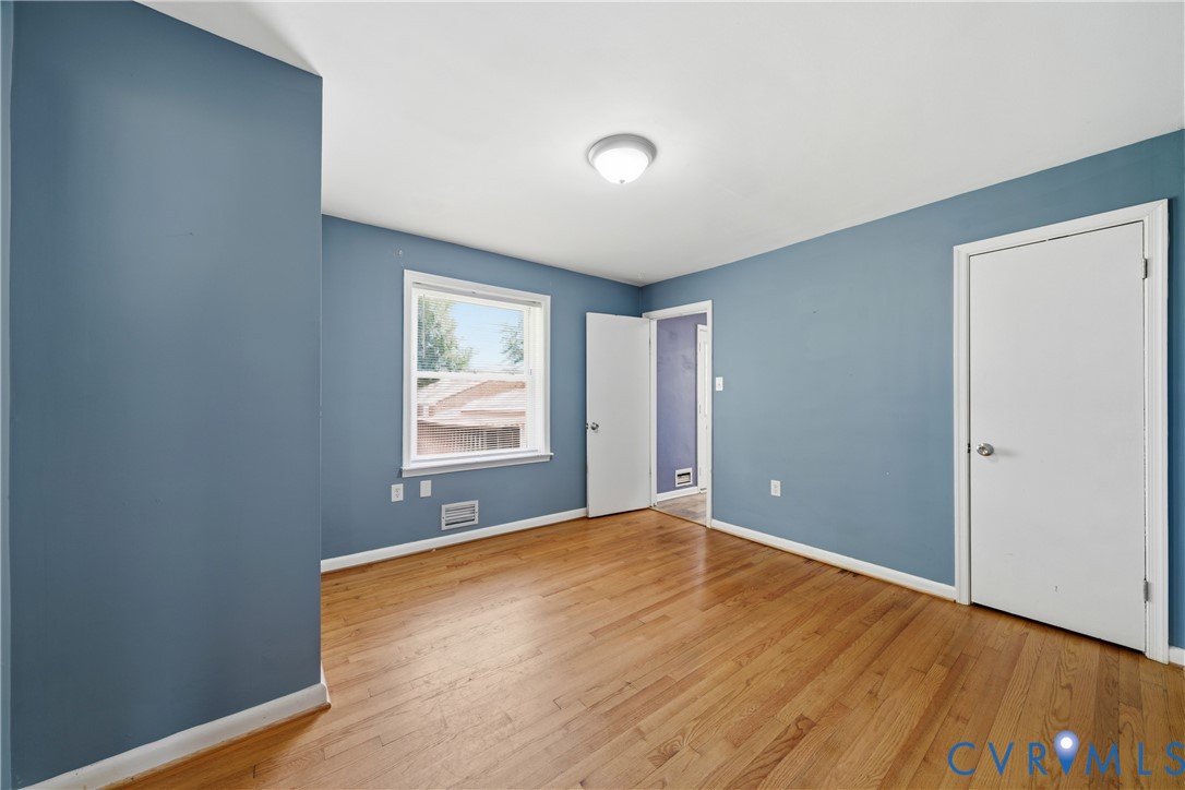 1214 Southbury Ave