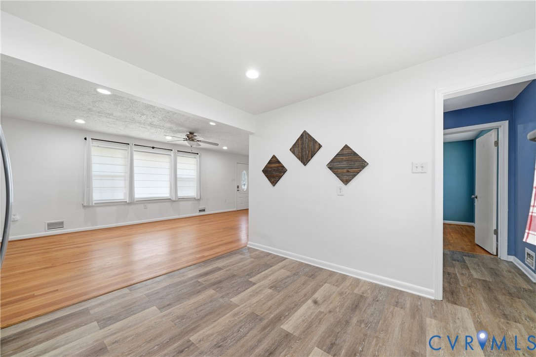 1214 Southbury Ave