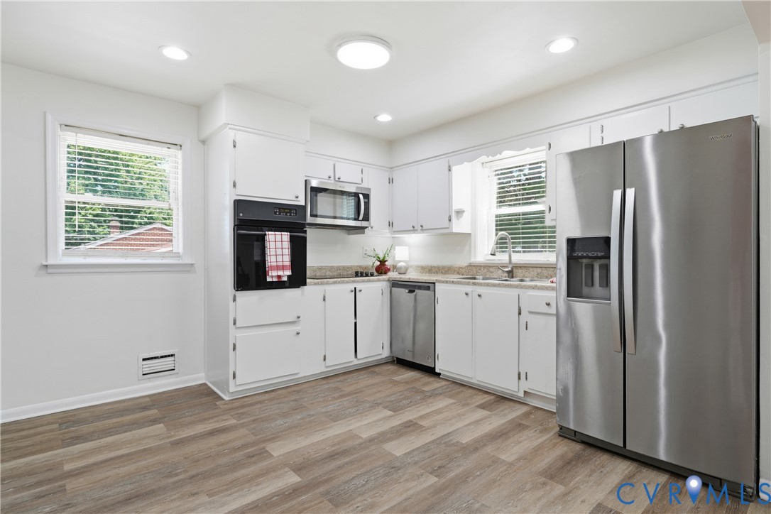 1214 Southbury Ave