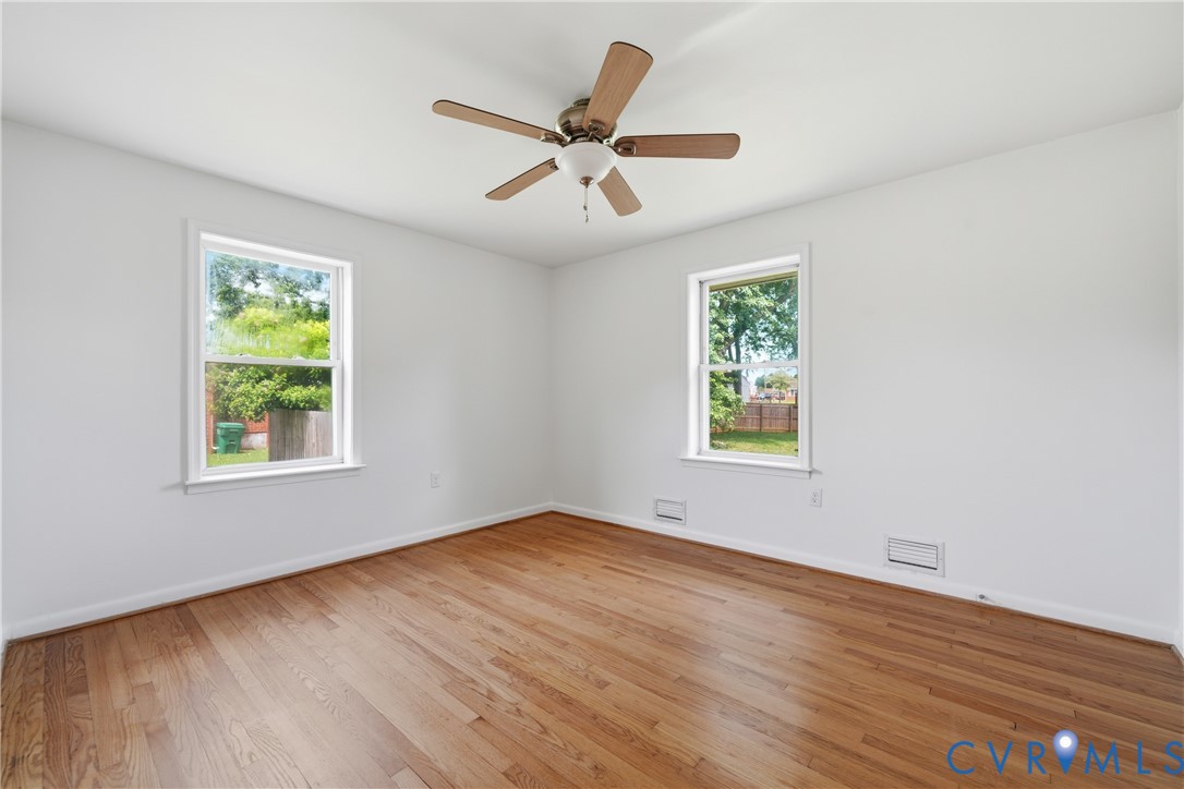 1214 Southbury Ave