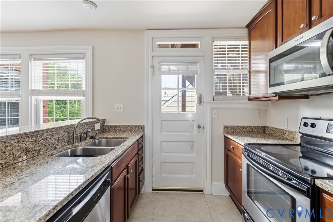 4632 Grove Ave Unit#5