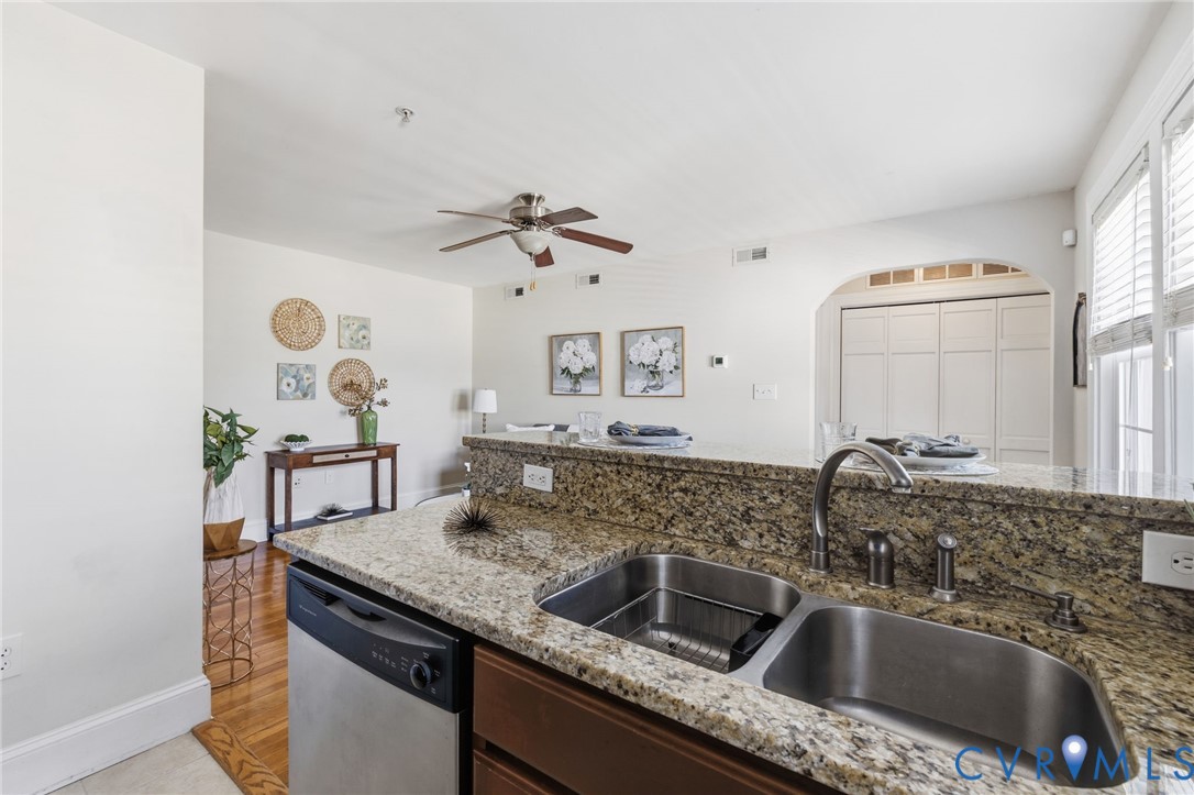 4632 Grove Ave Unit#5
