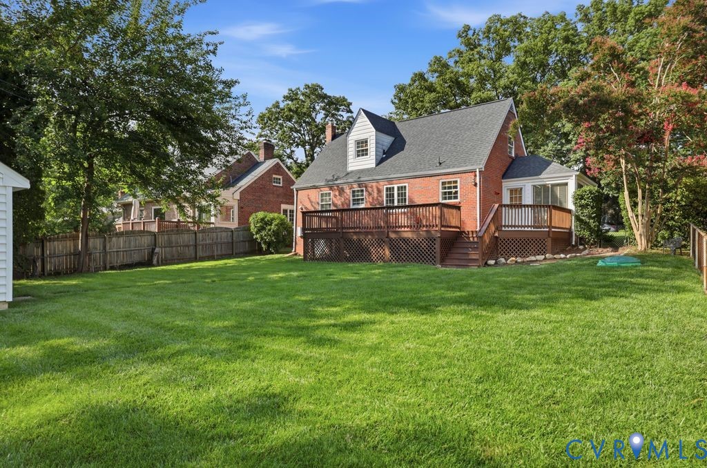 4815 Bromley Ln
