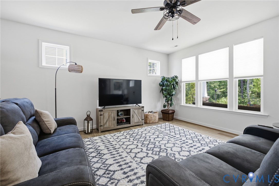 3047 Fletcher Aly