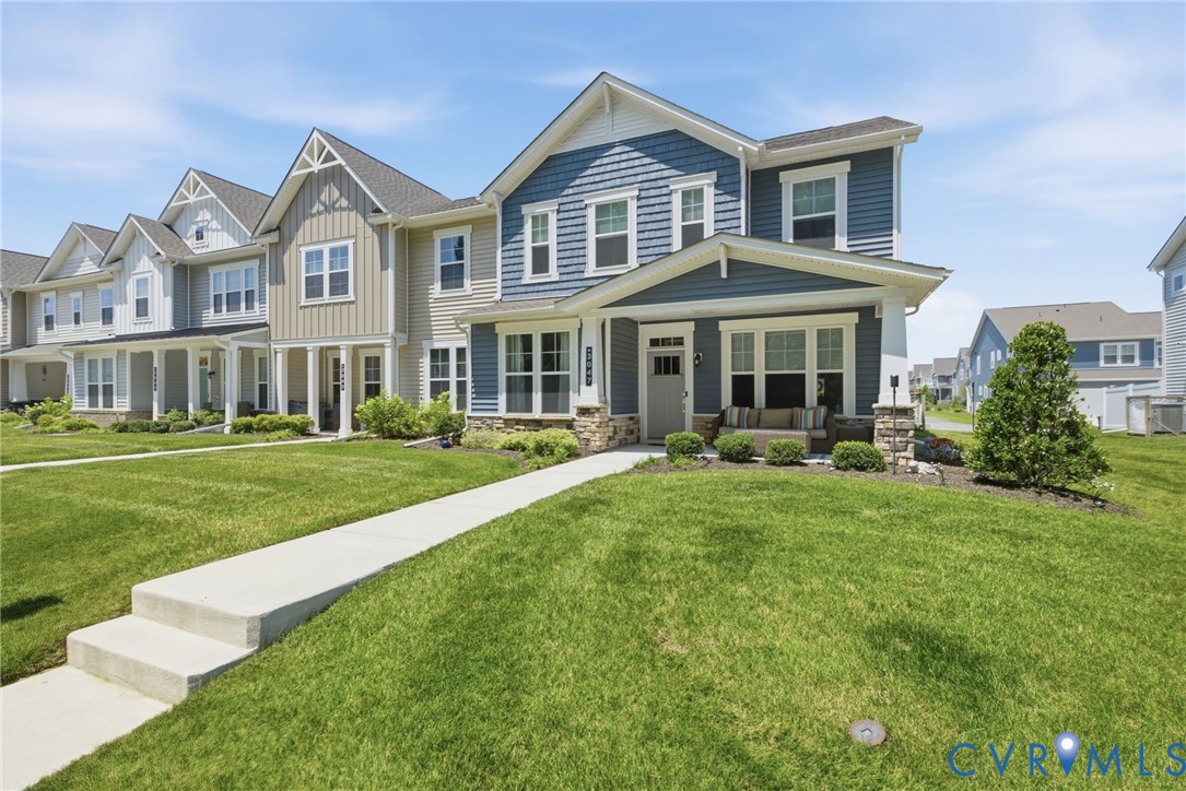 3047 Fletcher Aly