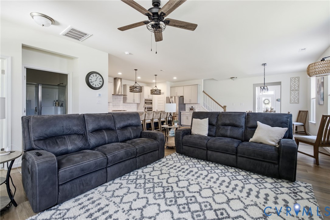3047 Fletcher Aly