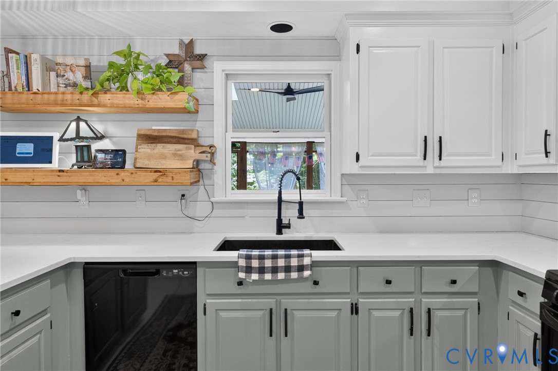 10272 Penningcroft Ln